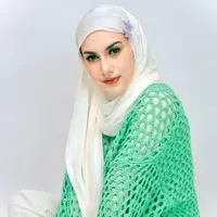 Ilustrasi Fashion Hijab Irish Bella/https://www.instagram.com/@_irishbella_