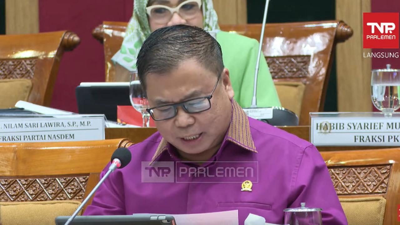 PDIP Kritik Keras Mendikdasmen soal Gonta-ganti Kurikulum