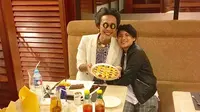 Aming Ulang Tahun, Istri: Semoga Tambah Jantan
