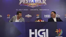 Luís Figo dan Chief Marketing Advisor HGI Willy di Press Conference Pesta Bola HGI 2026, Minggu (12/7/2026) di Hotel Fairmont, Jakarta. (Bola.com/Hery Kurniawan)