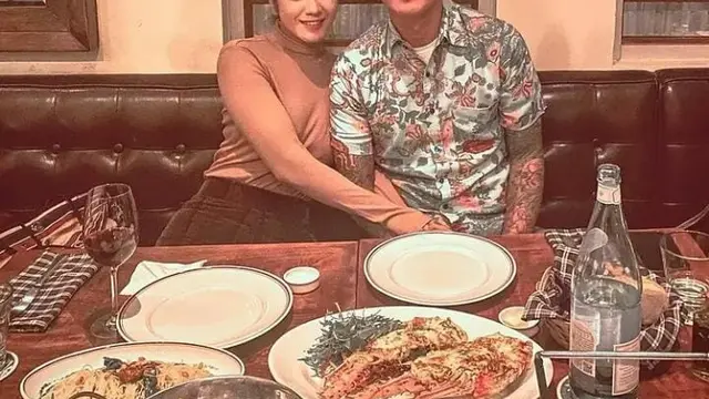 Potret Chef Juna bareng kekasih