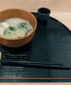 Temukan 5 Benefit dari miso soup untuk anak yang tak terduga./ Photo by note thanun on Unsplash.