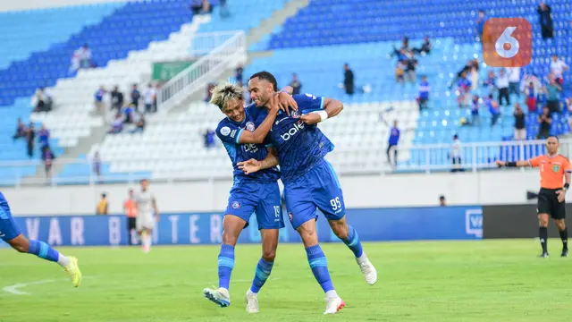 Arema FC Vs Dewa United