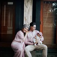 Siti Badriah Ungkap Kisah di Balik Baju yang Dikenakan Putrinya Saat Lebaran, Ada Peran Tukul Arwana.