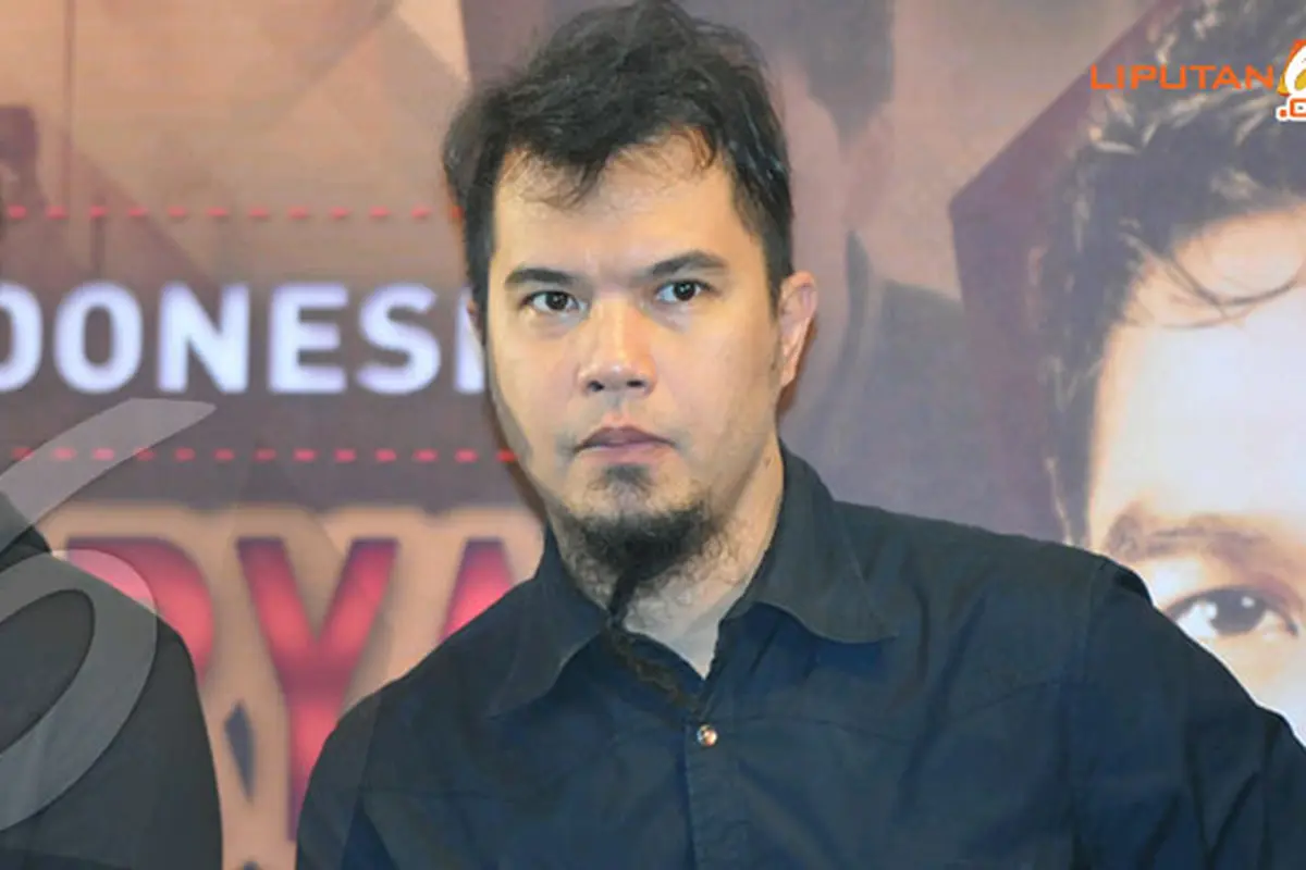 ahmad-dhani-130904b.jpg