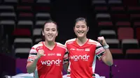 Ganda putri Indonesia Febriana Dwipuji Kusuma/Amallia Cahaya Pratiwi mengalahkan Abbygael Harris/Lizzie Tolman dari Inggris pada partai kedua laga Grup D Piala Sudirman 2025.&nbsp;Ana/Tiwi&nbsp;menang 21-8 dan 21-13 di Xiamen Fenghuang Gymnasium, Minggu (27/4).&nbsp;(foto: PBSI)