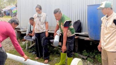 Balai Besar Penerapan Modernisasi Pertanian Maluku Serahkan Alat Pertanian Modern untuk Petani Buru