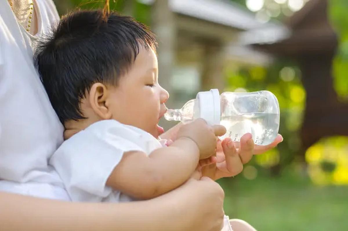 Cara Mengatasi Anak Demam Saat Malam, Ini Cara Praktis Meredakannya di Rumah