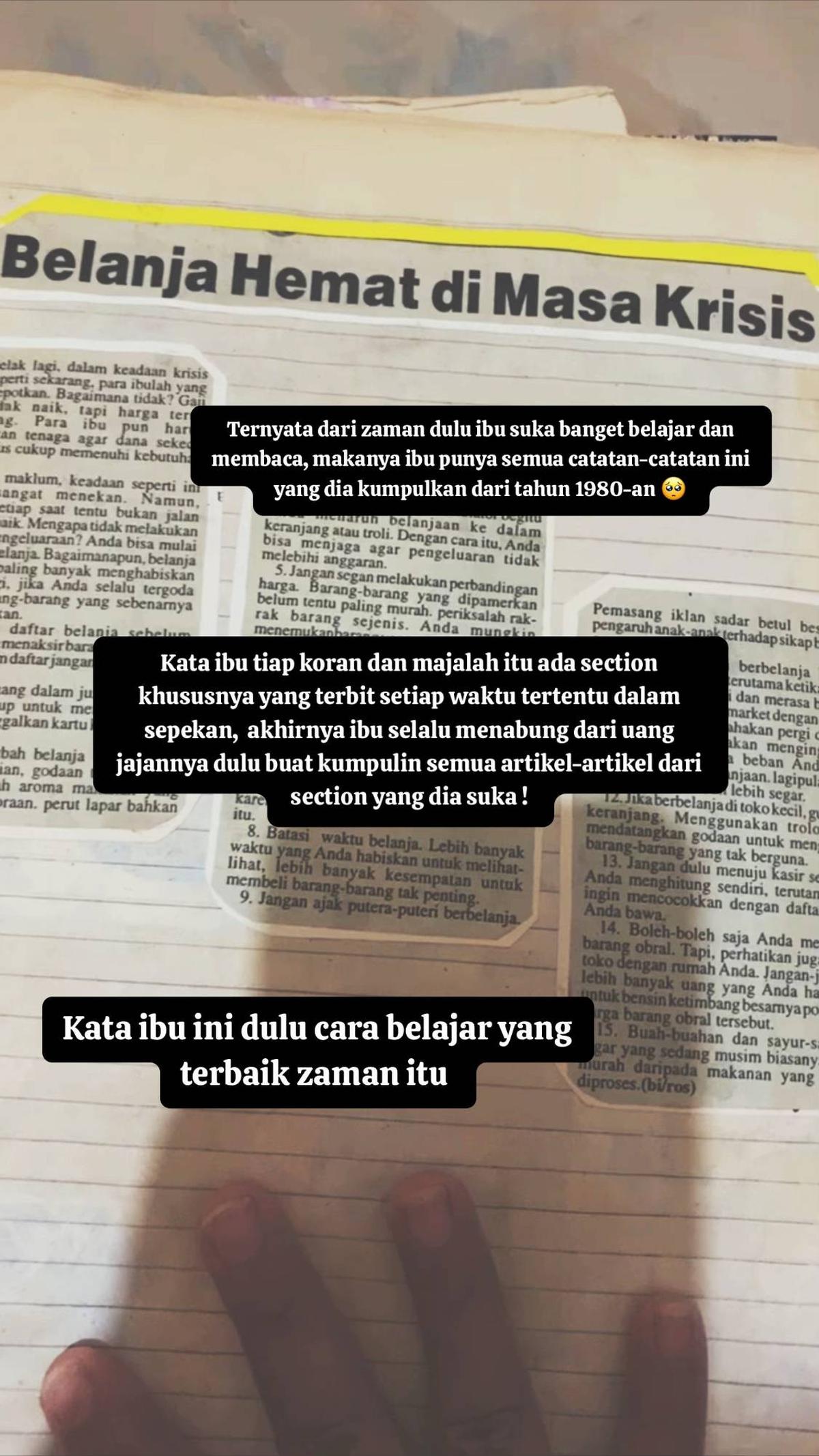 Berisi Potongan Koran yang Ditempel, Momen Wanita Temui Buku Lawas Milik Ibunya di Tahun 1980 Ini Curi Perhatian