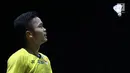 Tunggal putra Indonesia, Anthony Sinisuka Ginting saat melawan pebulu tangkis Jepang, Kento Momota pada 16 besar Indonesia Open 2018, Istora GBK, Jakarta, Kamis (5/7). Anthony Sinisuka Ginting kalah 14-21, 15-21. (Liputan6.com/Helmi Fithriansyah)