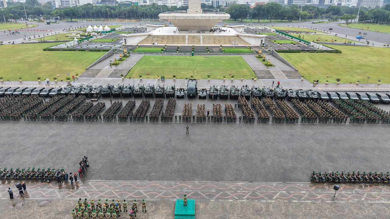 Siaga Pengamanan Sambut Tahun Baru 2026, TNI AD Selenggarakan Apel Gelar Satuan