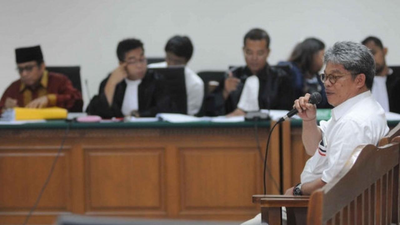Kesaksian pejabat ESDM di sidang korupsi Waryono Karno