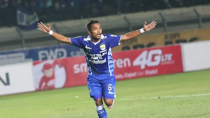 Zulham Zamrun Berhasil Bikin Bangga Persib Bandung
