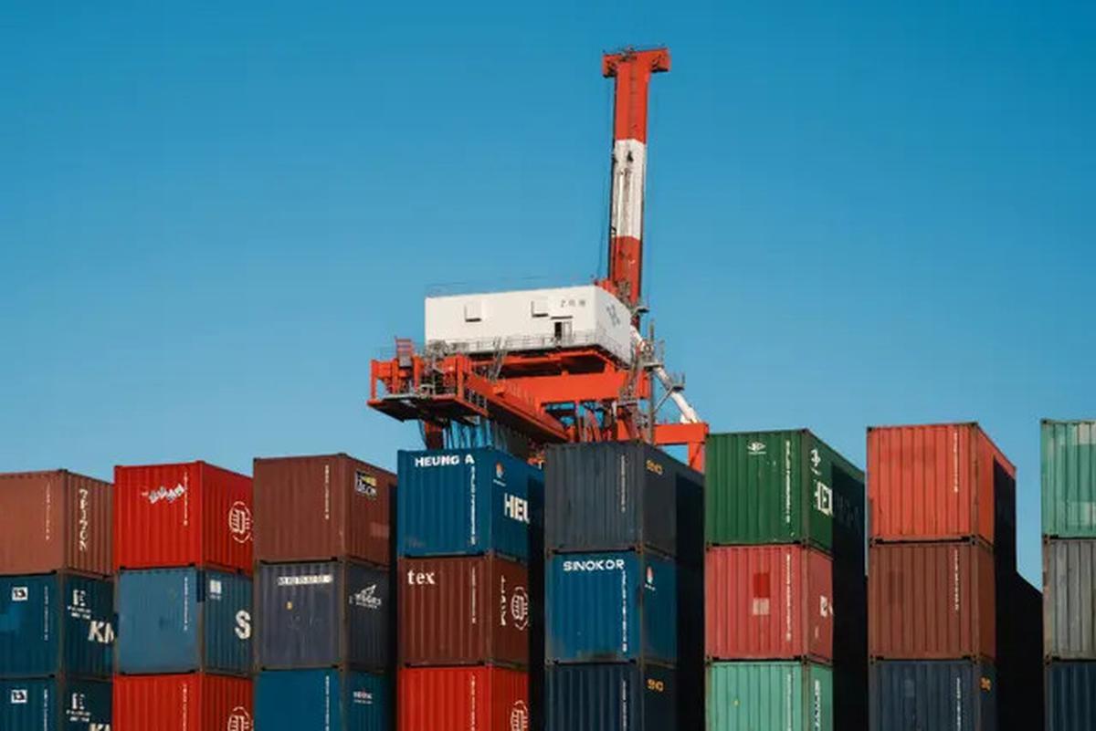 BPS: Impor Juli 2025 Turun 5,86%