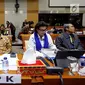 Pimpinan KPK mengikuti rapat dengar pendapat (RDP) lanjutan dengan Komisi III di gedung DPR, Senayan, Jakarta, Selasa (26/9). Rapat mendengarkan jawaban KPK atas sejumlah pertanyaan dari anggota Komisi III yang belum terjawab. (Liputan6.com/Johan Tallo)