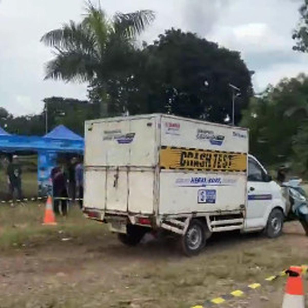 Bukan Kaleng-Kaleng Test Crash Ala Warga Indonesia Pakai Cara Tak Biasa,