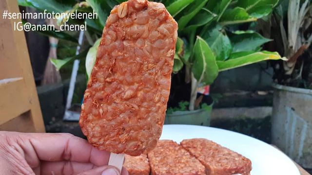 7 Potret Makanan di Tanggal Tua Ini Bikin Sedih