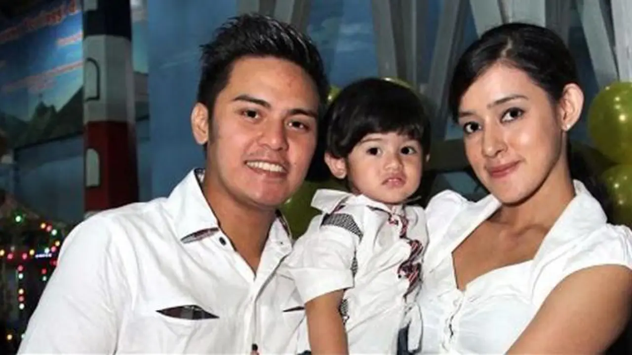Galih Ginanjar dan Fairuz A Rafiq