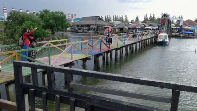 Sejumlah tempat wisata kota Bekasi.