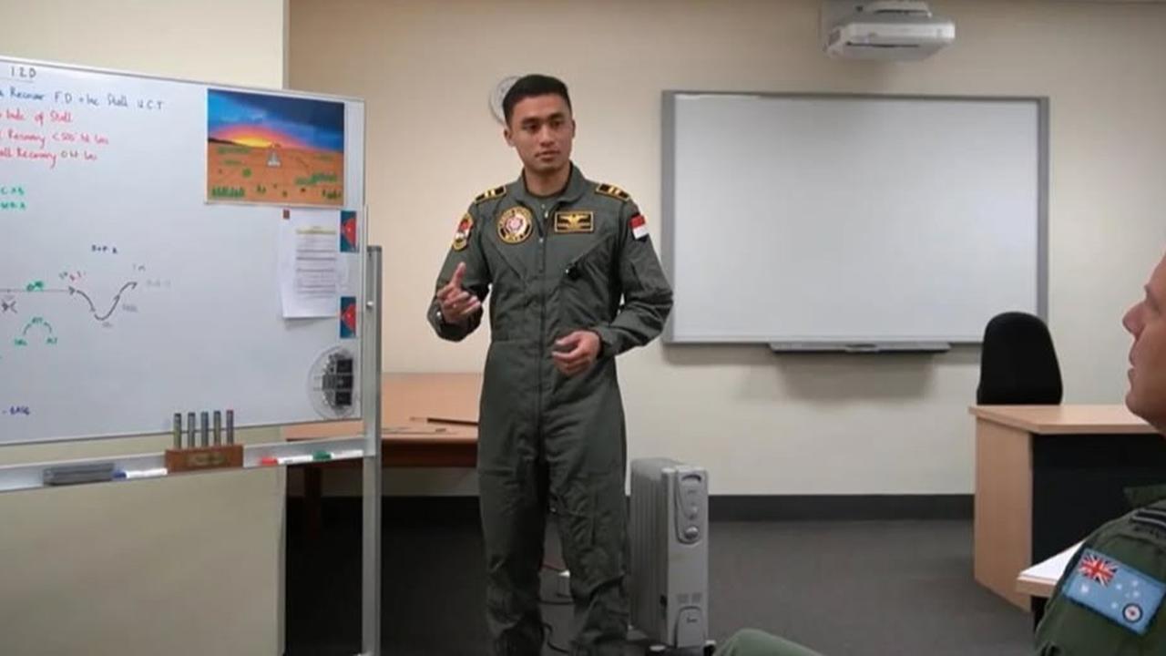 Sosok Gagah dan Tampan Kapten Ilham Fariq, Bikin Bangga TNI AU Raih Prestasi Terbaik di Australia