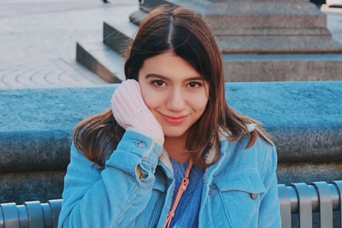 FOTO: Gaya Cassandra Lee dengan Makeup Natural, Cantik Memesona