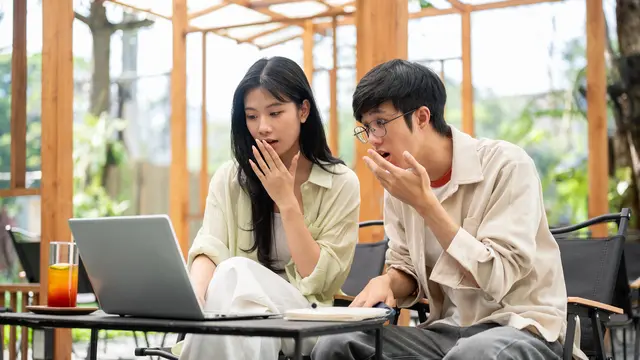 wanita desember tidak sesuai keinginan