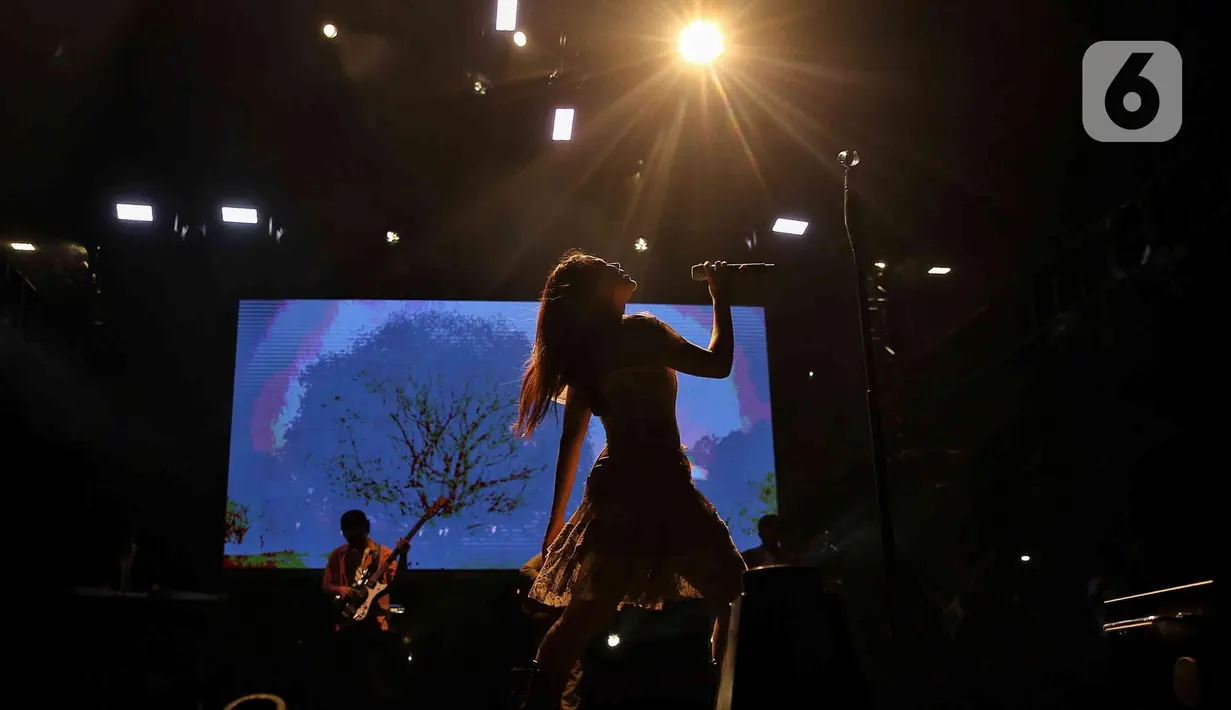 Di hari kedua, pengunjung KapanLagi Buka Bareng BRI Festival 2025 bakal dihibur dengan penampilan Letter For Me, Christie, Teddy Aditya, Nadin Amizah, Sal Priadi, Feast, dan Hindia. (Liputan6.com/Angga Yuniar)