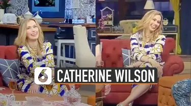 Beredar video tingkah aneh Catherine Wilson di salah satu acara televisi. Ini dia penjelasannya.