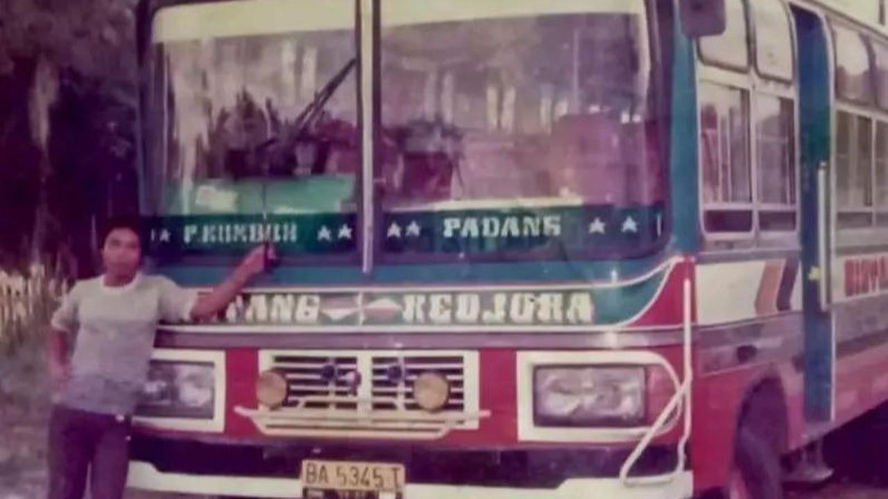 PO Bintang Kedjora adalah perusahaan transportasi