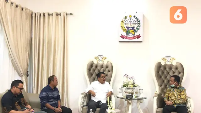 Pj Gubernur Sulbar temui Gubernur Sulsel bahas Kesiapan Daerah Penyangga IKN (Liputan6.com/Fauzan)