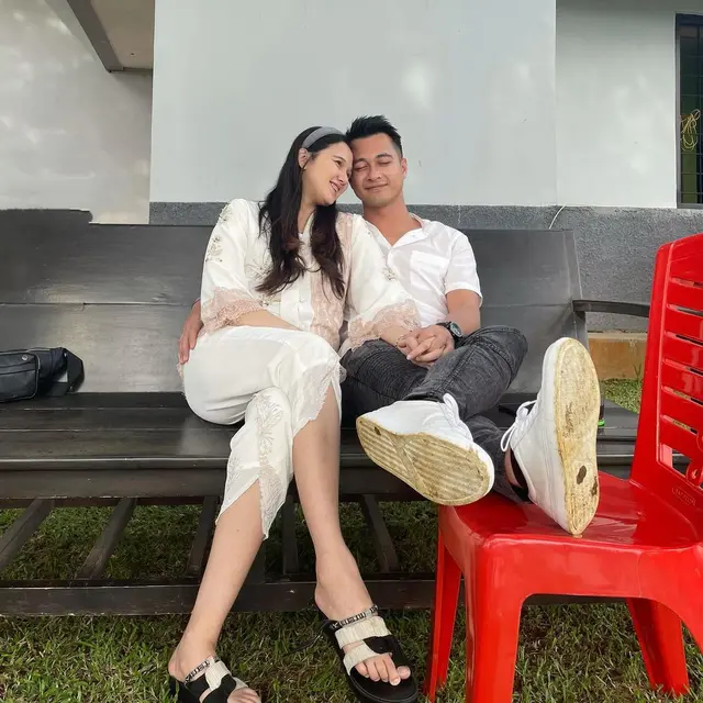 [Fimela] Eza Gionino dan Meiza Aulia