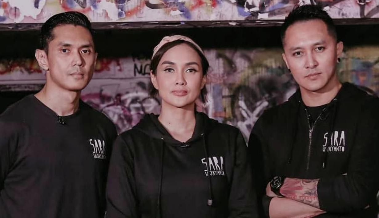Foto Si Tampan Wisnu Hardana Adik Sara Wijayanto Yang Juga Suka Mistis Showbiz Liputan6 Com