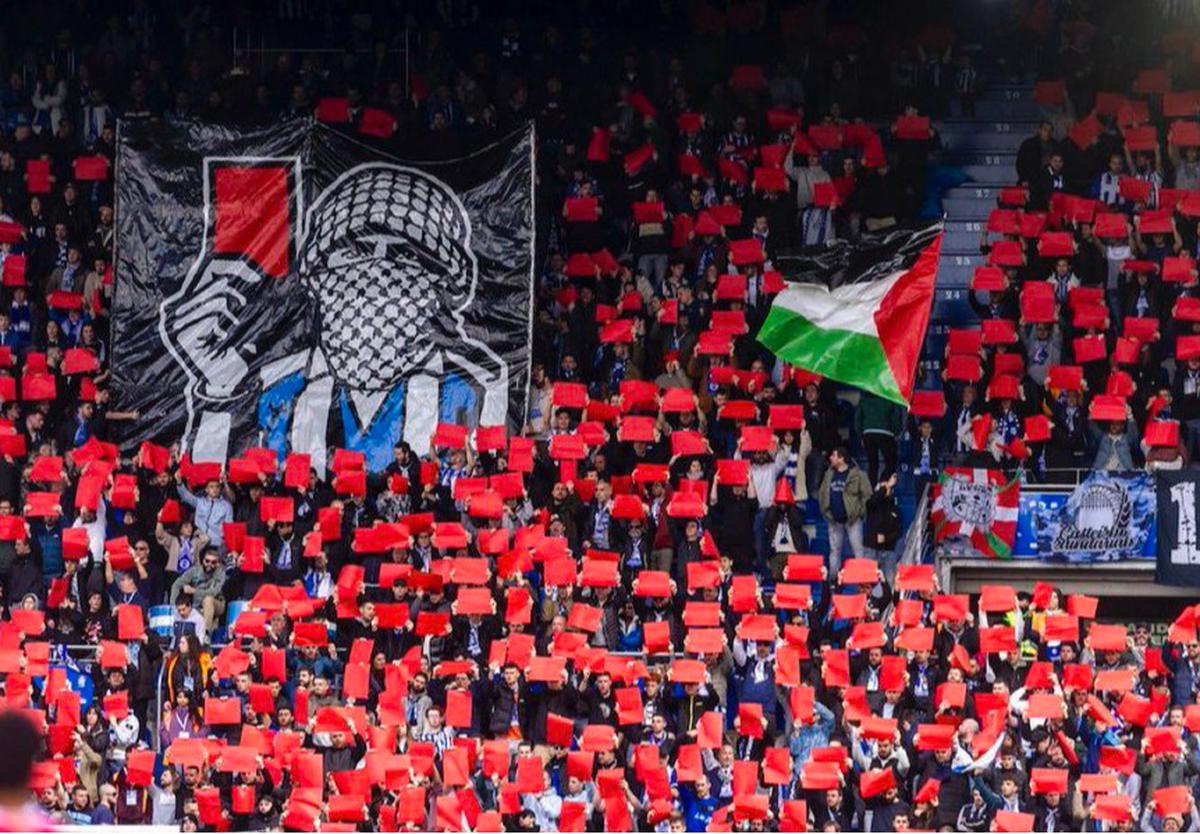 suporter bola dukung palestina