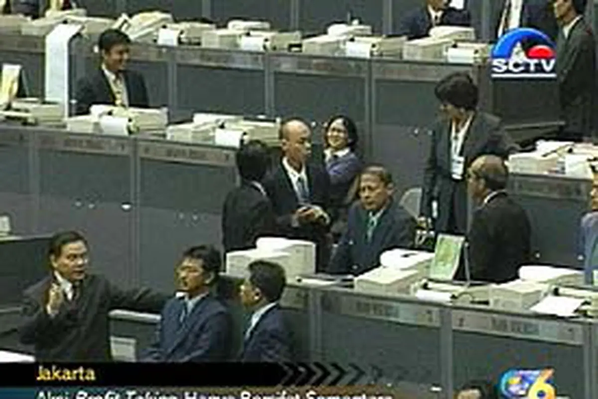 071204aIndeksSaham.jpg