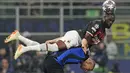 <p>Inter Milan kembali mengalahkan AC Milan pada leg kedua semifinal Liga Champions 2022/2023. I Nerazzurri menang 1-0. (AP Photo/Antonio Calanni)</p>