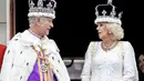 Siluet megah menambah kemewahan tampilan Camilla di momentum penuh sejarah tersebut.   [foto: Kensington royals/ instagram]