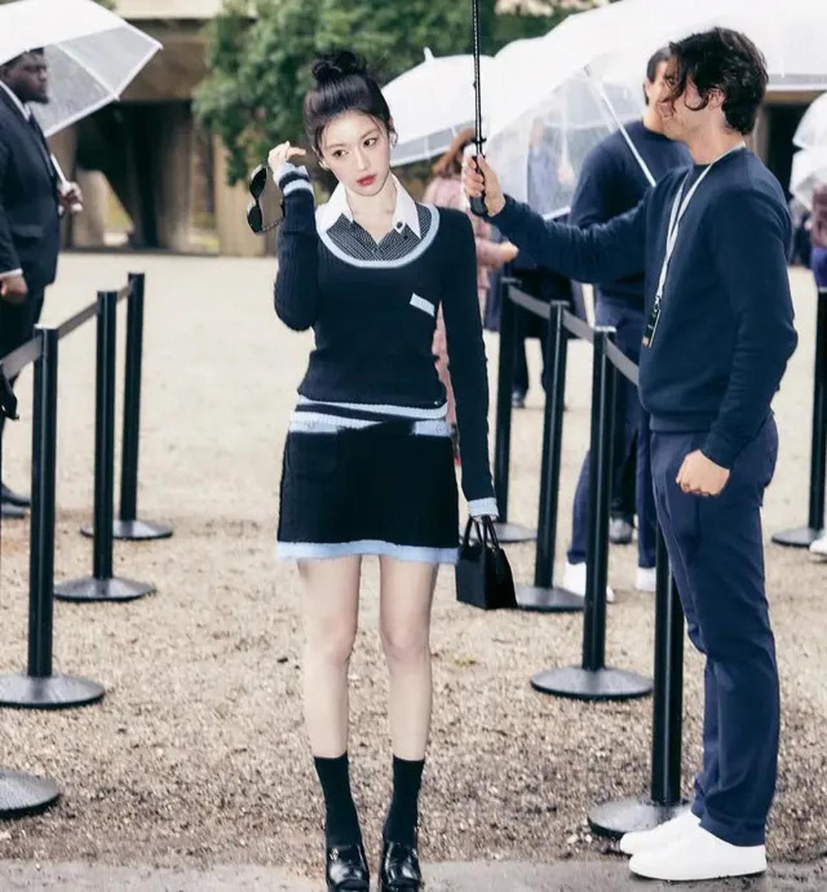 8 OOTD Human Chanel Go Youn Jung Pemeran Oh Yi Young di Drakor Resident Playbook
