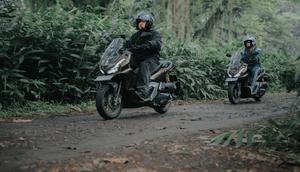 Xploride Mystery Camp bersama Honda ADV160 di Banyuwangi, Jawa Timur.