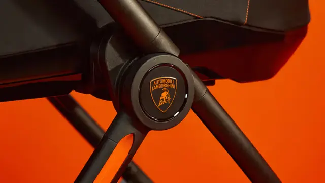 Lamborghini Rilis Stroller Bayi Seharga Rp85 Juta (Foto: Hypebeast/Silver Cross/Automobili Lamborghini)