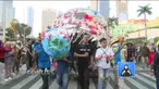 Sebanyak 47 komunitas pecinta alam gelar pawai tolak penggunaan plastik di Bundaran HI hingga Monas.