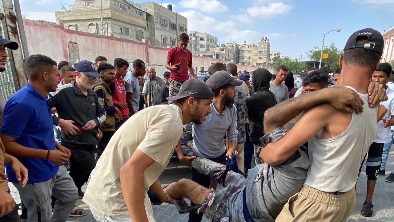 FOTO: Kekejian Israel, Sedikinya 63 Warga Gaza tewas Ditembak Saat Menunggu Truk Bahan Makanan