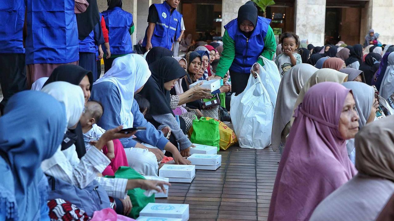 FOTO: Berbuka Puasa Bersama Di Mesijid Istiqlal