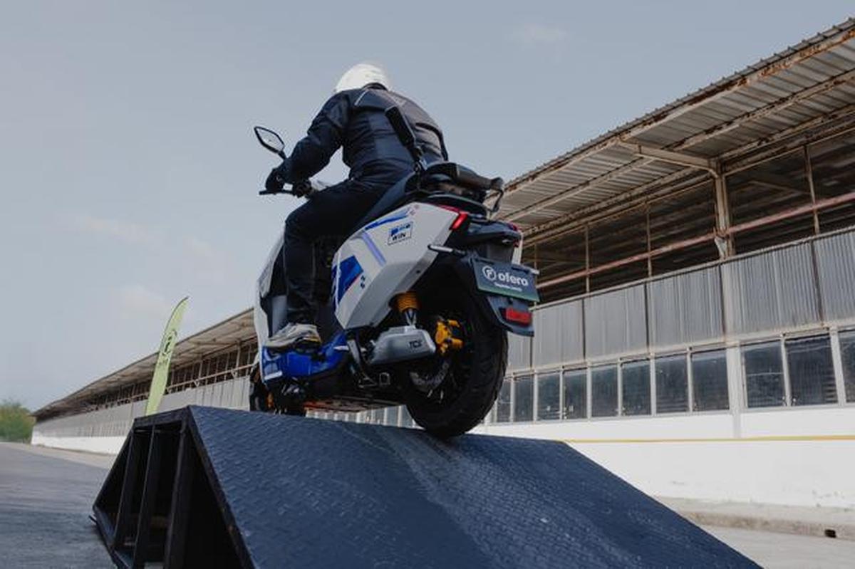 Ofero Stareer 5 Lit Dibekali Traction Control, Jarak Tempuh Tembus 130 KM