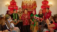 Acara bertajuk "Indonesian Cultural Day" menampilkan Batik sebagai tema utama acara. Duta Besar RI di Nairobi Mohamad Hery Saripudin menyambut baik acara ini (KBRI Nairobi)