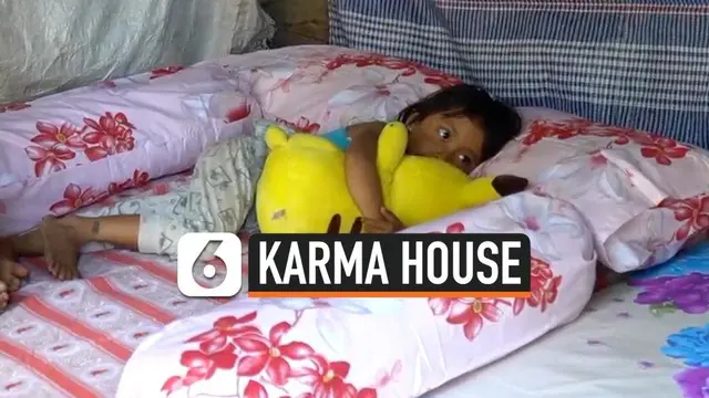 Karma House adalah sebuah studio tato di Bali. Didirikan Aren Bahia, seorang WNA asal Kanada. Tiap tahun, Karma House menggelar kegiatan amal, dinamai "Happy Mattress", sebuah gerakan membagikan kasur layak untuk anak-anak dari keluarga kurang mampu ...