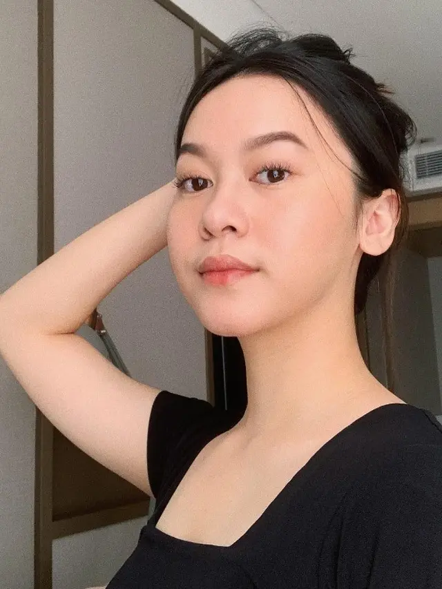 Dinar Salsa, calon adik ipar Ayu Ting Ting (Instagram/dinarsalsa)