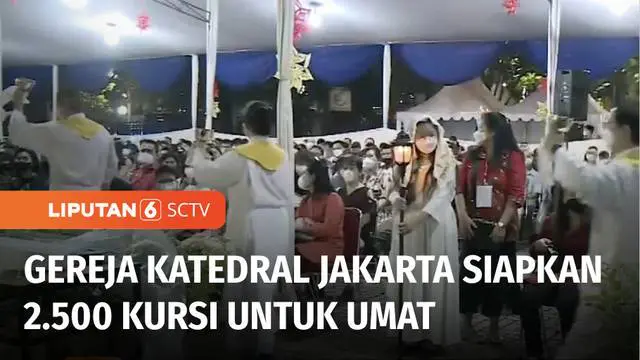 Perayaan Misa Natal 2022, di Gereja Katedral Jakarta, Sabtu (24/12) malam berlangsung hikmat. Ribuan umat memenuhi area gereja untuk beribadah. Misa hari kedua dijadwalkan berlangsung dalam tiga sesi.