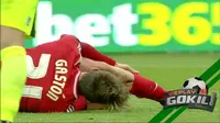 Video replay gelandang serang Middlesbrough, Gaston Ramirez yang menderita cedera mengerikan kala kakinya dihajar lawan.