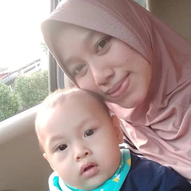 7 Potret Thalia Gracia Meicy Anak Angkat Suti Karno yang Sudah Berkeluarga