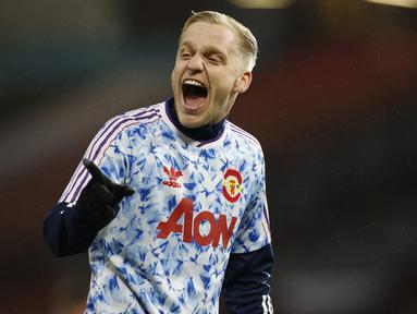 Bermain di tim besar Liga Inggris tentunya menjadi kebanggaan bagi seorang pesepak bola. Namun semua sirna jika si pemain terus menerus hanya jadi penghangat bangku cadangan sehingga minim menit bermain. Seperti 5 pemain berikut yang mungkin sudah berencana pergi. (AFP/Pool/Phil Noble)